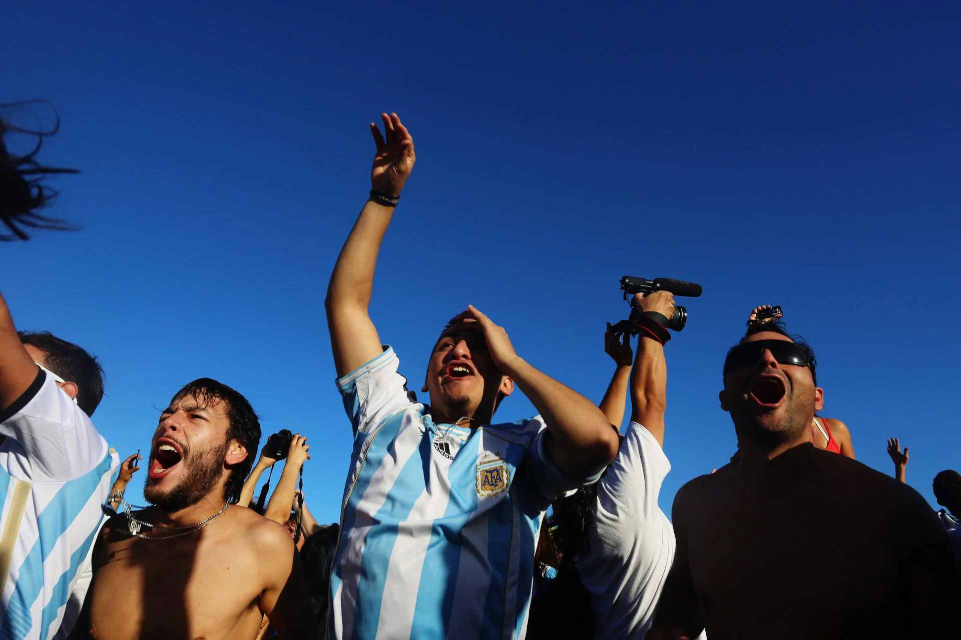 41 minutes into the match Argentinian fans erupt in delight as they think they've scored